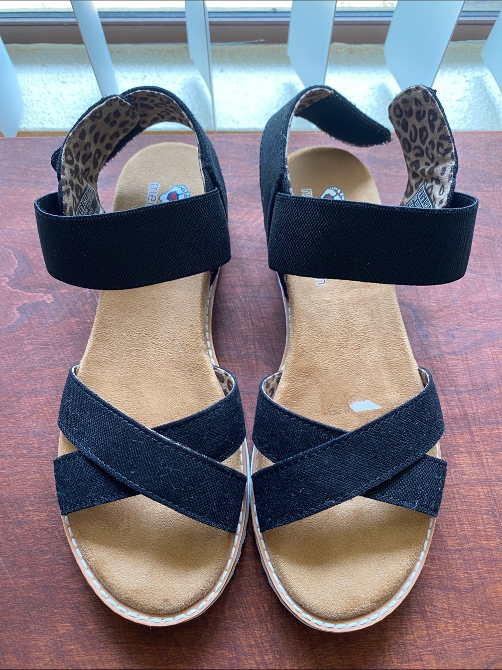 BOBS from Skechers Black Cross-Strap Sandals with Leopard Lining